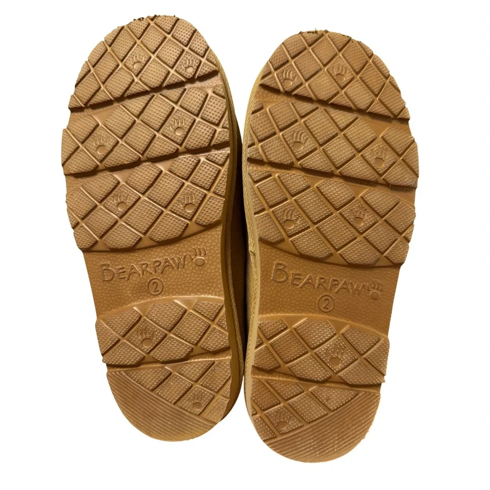 NWOT BEARPAW Tabitha Youth Iced Coffee SZ 2 Kid Slipper Lightweight Light Brown